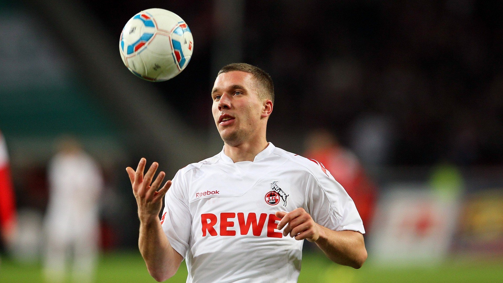 【全球联赛全面数字化】实现多地同步直播,无缝观赛体验!